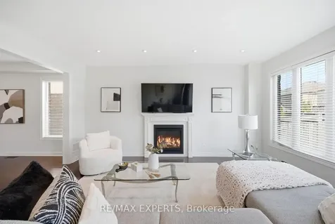 37 Schwalm Crescent New Tecumseth ON L0G 1W0