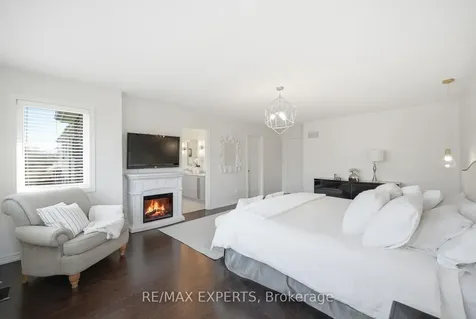 37 Schwalm Crescent New Tecumseth ON L0G 1W0