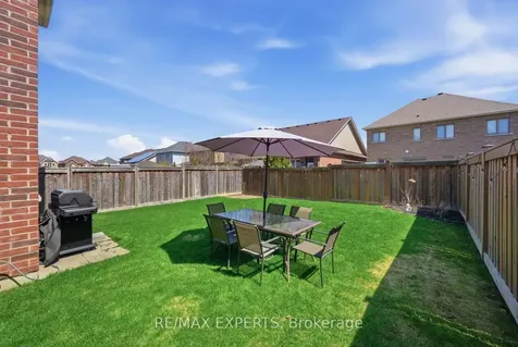 37 Schwalm Crescent New Tecumseth ON L0G 1W0