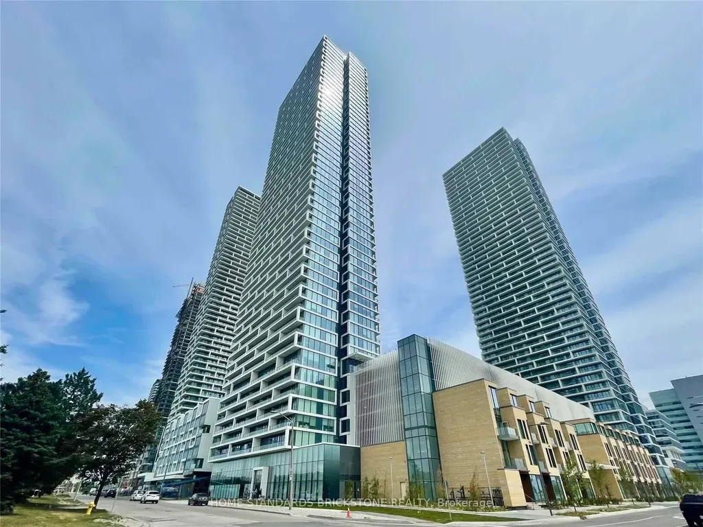 898 Portage Parkway Vaughan ON L4K 0J6
