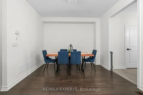 1473 Blackmore Street Innisfil ON L9S 0P1
