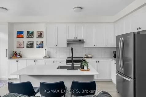 1473 Blackmore Street Innisfil ON L9S 0P1