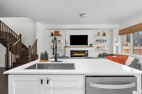 1473 Blackmore Street Innisfil ON L9S 0P1
