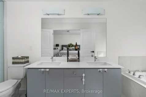 1473 Blackmore Street Innisfil ON L9S 0P1