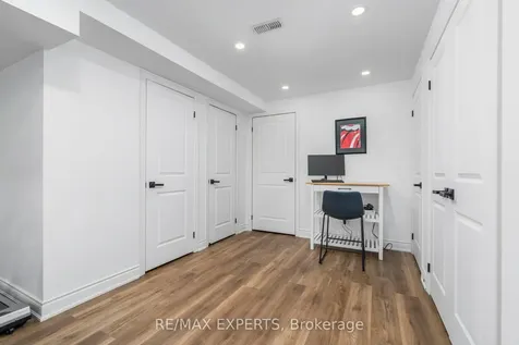 1473 Blackmore Street Innisfil ON L9S 0P1