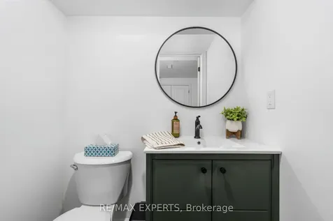 1473 Blackmore Street Innisfil ON L9S 0P1