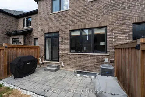 1473 Blackmore Street Innisfil ON L9S 0P1