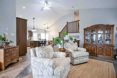 14 Stevenson Street Essa ON L3W 0P4