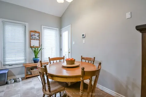 14 Stevenson Street Essa ON L3W 0P4