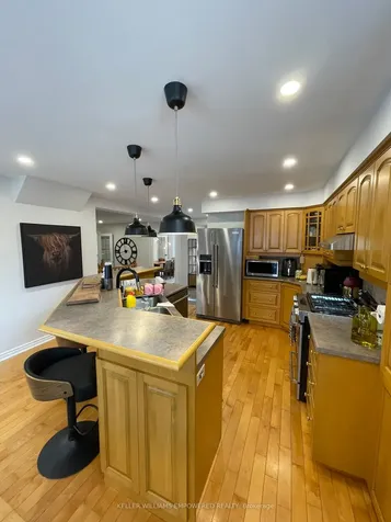 28 Foreht Crescent Aurora ON L4G 3E8