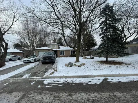 28 Foreht Crescent Aurora ON L4G 3E8