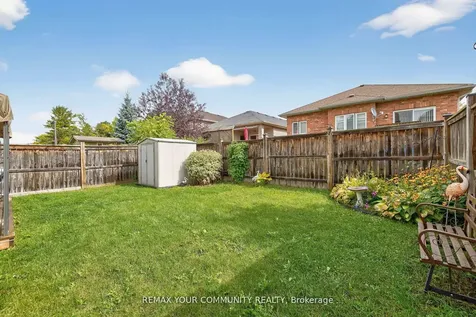 5 Booth Street Bradford West Gwillimbury ON L3Z 0A3