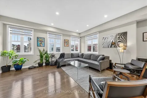1 Boadway Crescent Whitchurch-stouffville ON L4A 1X9