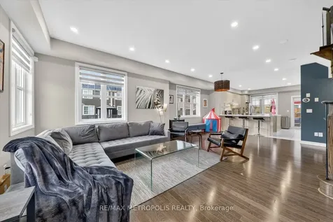 1 Boadway Crescent Whitchurch-stouffville ON L4A 1X9