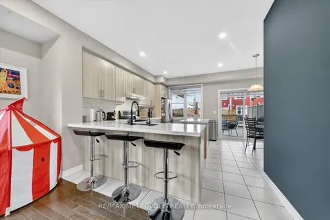 1 Boadway Crescent Whitchurch-stouffville ON L4A 1X9