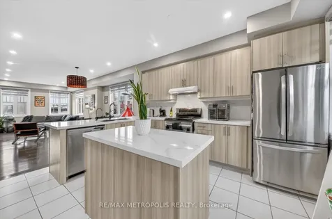1 Boadway Crescent Whitchurch-stouffville ON L4A 1X9