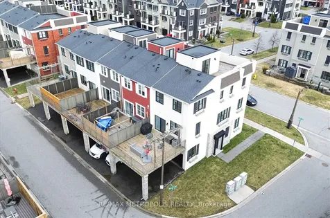 1 Boadway Crescent Whitchurch-stouffville ON L4A 1X9