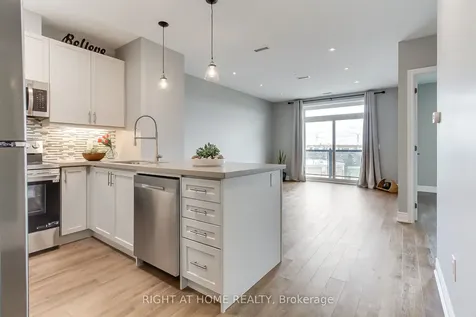 39 New Delhi Drive E Markham ON L3S 0E1
