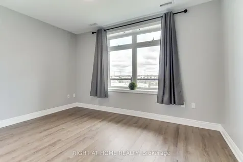 39 New Delhi Drive E Markham ON L3S 0E1