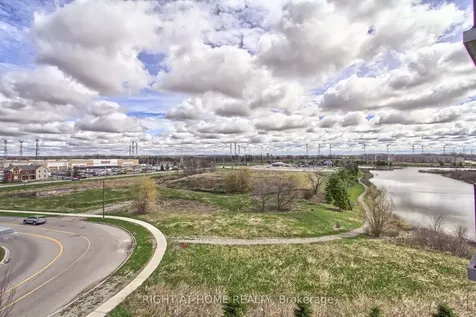 39 New Delhi Drive E Markham ON L3S 0E1