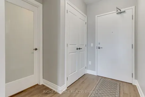 39 New Delhi Drive E Markham ON L3S 0E1