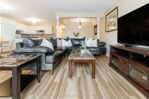 12 Aishford Road Bradford West Gwillimbury ON L3Z 3E3
