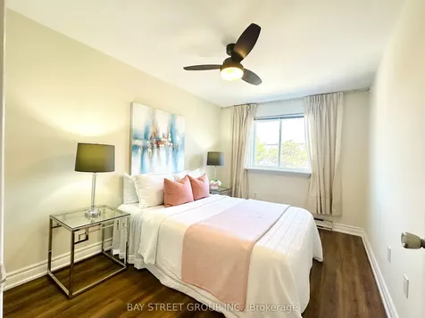 141 Clark Avenue Markham ON L3T 4P4