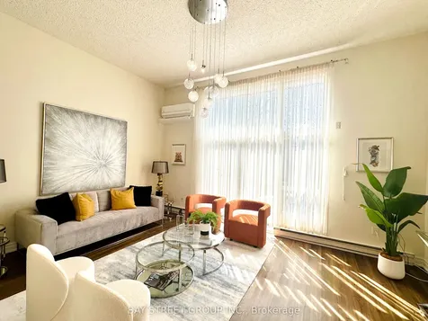 141 Clark Avenue Markham ON L3T 4P4
