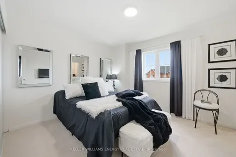 27 Don Hadden Crescent Brock ON L0C 1H0