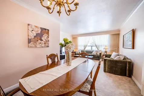 394 Osiris Drive Richmond Hill ON L4C 2P9