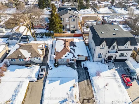 394 Osiris Drive Richmond Hill ON L4C 2P9