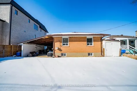 394 Osiris Drive Richmond Hill ON L4C 2P9