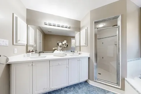 103 Colesbrook Road Richmond Hill ON L4S 2G3