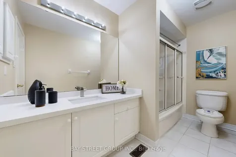 103 Colesbrook Road Richmond Hill ON L4S 2G3