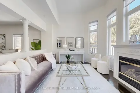 103 Colesbrook Road Richmond Hill ON L4S 2G3
