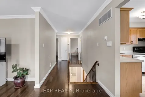 810 Srigley Street Newmarket ON L3Y 1X7