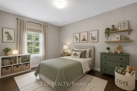 810 Srigley Street Newmarket ON L3Y 1X7
