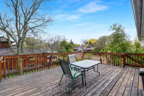 810 Srigley Street Newmarket ON L3Y 1X7
