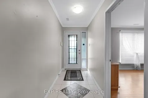 810 Srigley Street Newmarket ON L3Y 1X7