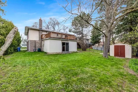 810 Srigley Street Newmarket ON L3Y 1X7