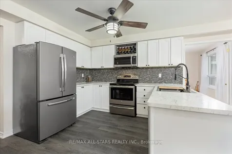 6 Hadera Place Georgina ON L4P 3N6
