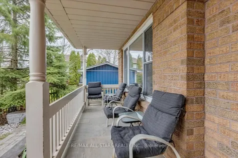 6 Hadera Place Georgina ON L4P 3N6