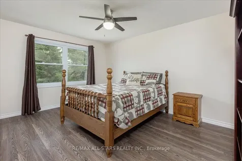6 Hadera Place Georgina ON L4P 3N6
