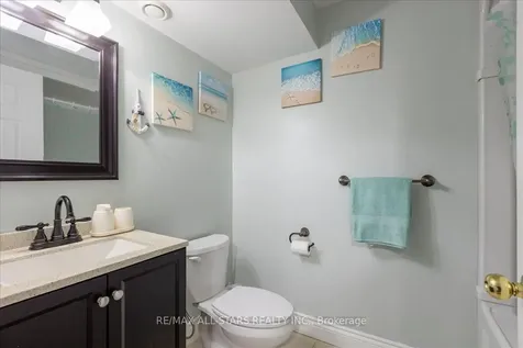 6 Hadera Place Georgina ON L4P 3N6
