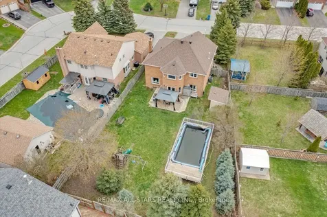 6 Hadera Place Georgina ON L4P 3N6