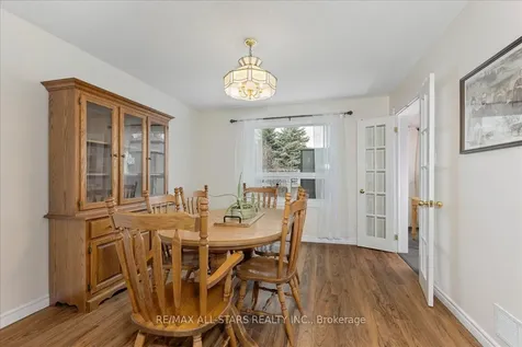 6 Hadera Place Georgina ON L4P 3N6