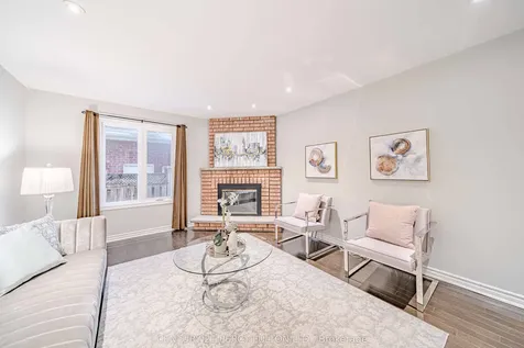 16 Muster Court Markham ON L3R 9G4