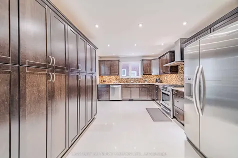 16 Muster Court Markham ON L3R 9G4
