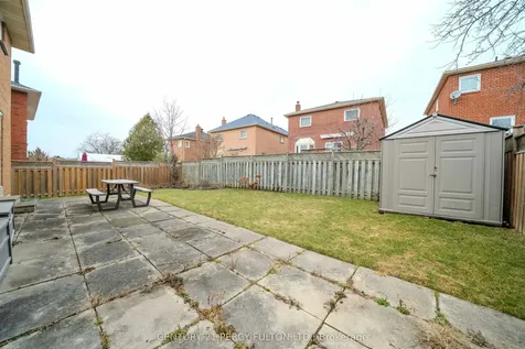 16 Muster Court Markham ON L3R 9G4