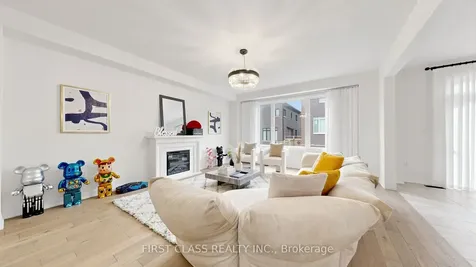 135 Markview Road Whitchurch-stouffville ON L4A 5B2